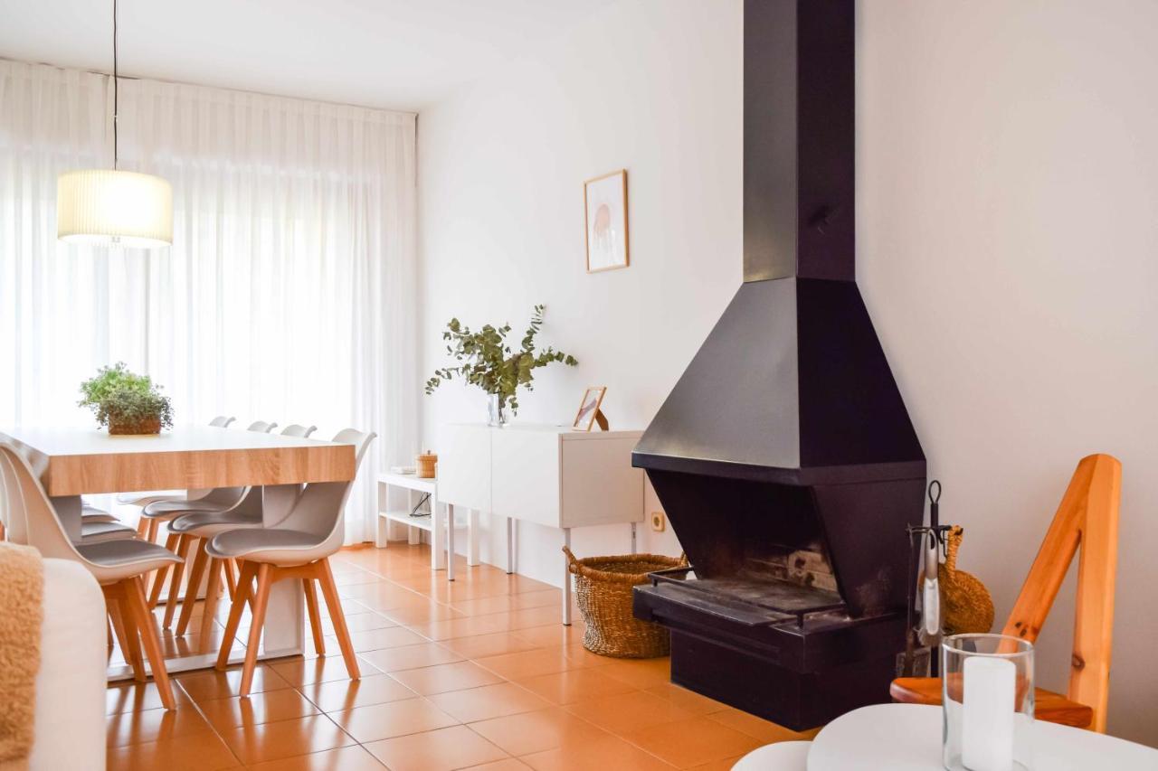 Can Falga Casa Con Jardin En El Corazon De เบซาลู ภายนอก รูปภาพ